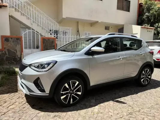 JAC JS2 Pro for rent in Cabo Verde