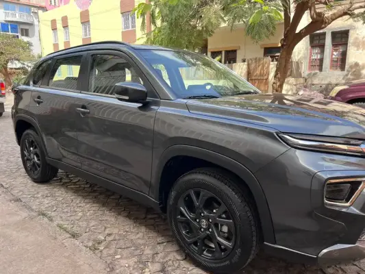 Toyota Urban Cruiser for rent in Cabo Verde